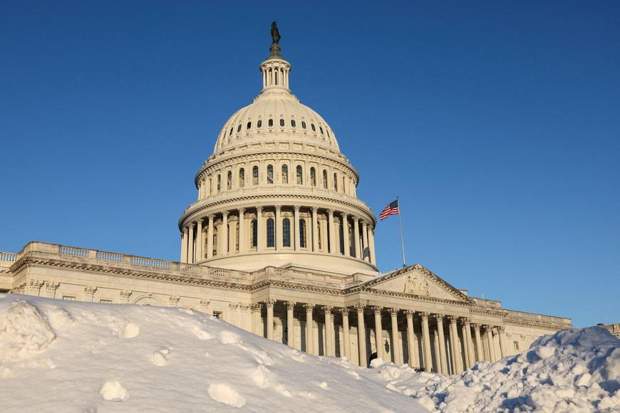 Zimní bouře dál drtí USA, bez proudu jsou statisíce lidí. Další úder se čeká o víkendu