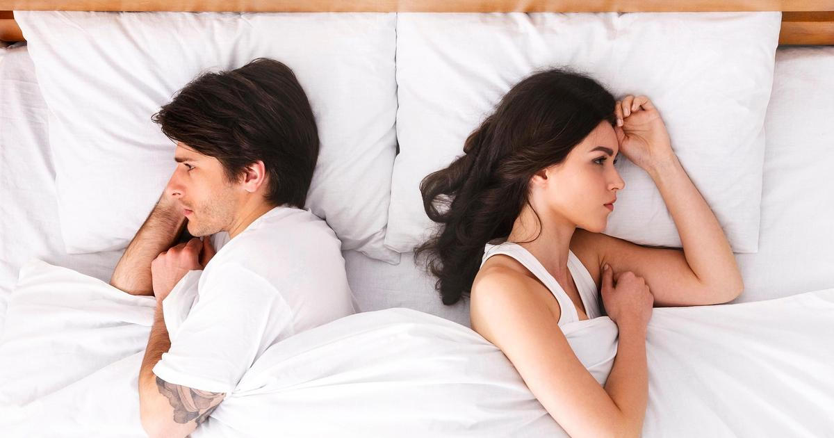 Zavedl ji Napoleon, teď ji Francie ruší. Co znamená konec „manželské povinnosti“?