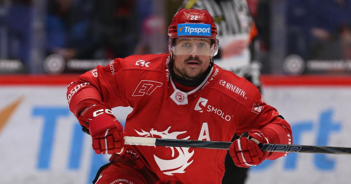 "To si sakra dáváte pozor na jazyk." Experti se diví veteránově zvláštní roli