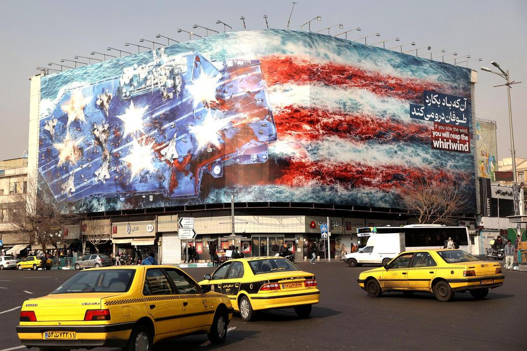 Teherán napjatě čeká: udeří Spojené státy?