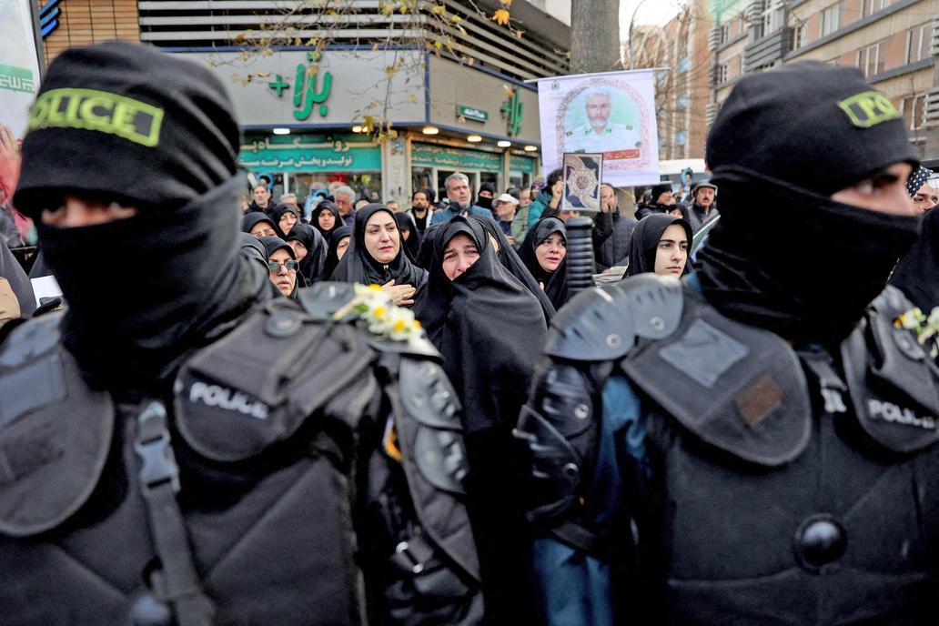 Teherán napjatě čeká: udeří Spojené státy?