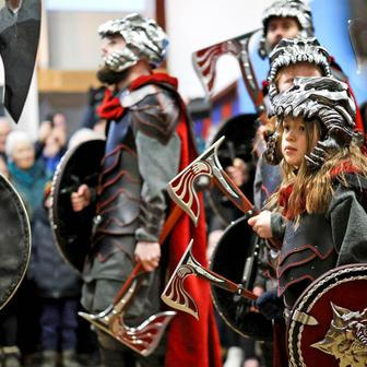 Oheň, Vikingové a chaos: Up Helly Aa v plné síle