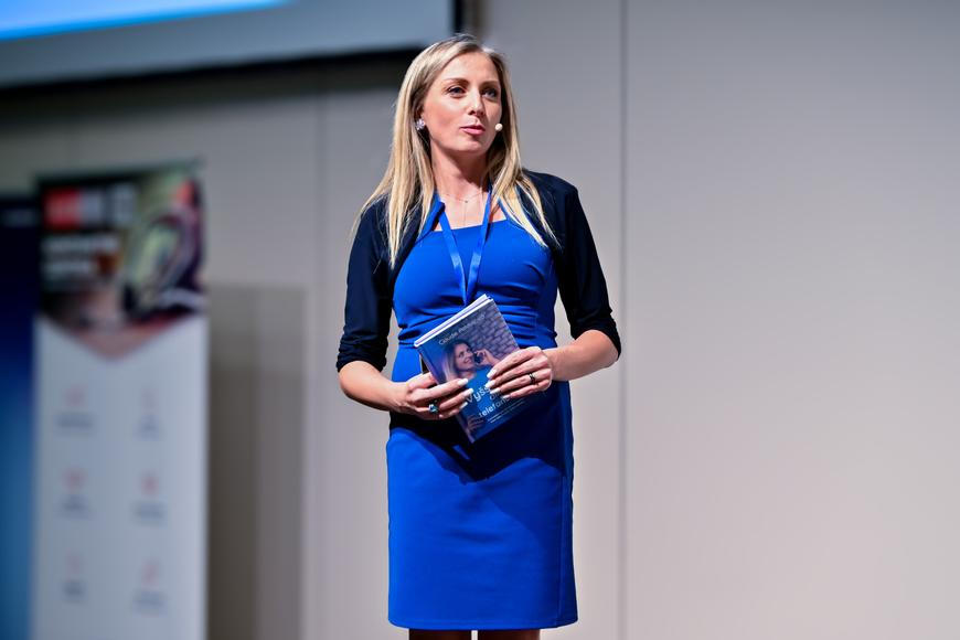 Neruším vás? Máte chvilku? Tyhle fráze jsou při telefonování tabu, říká expertka