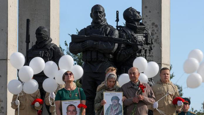 Monument to Russian soldiers involved in military conflict against Ukraine opened near St Petersburg