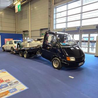 Nechyběla odtahovka na základě Fordu Transit.