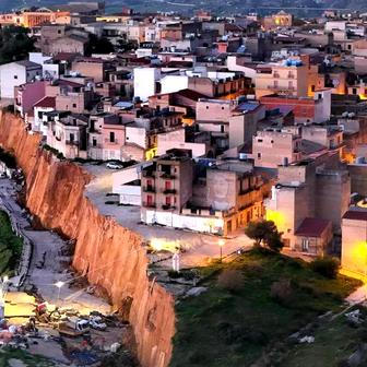 Sesuv v Niscemi udeřil s devastující silou