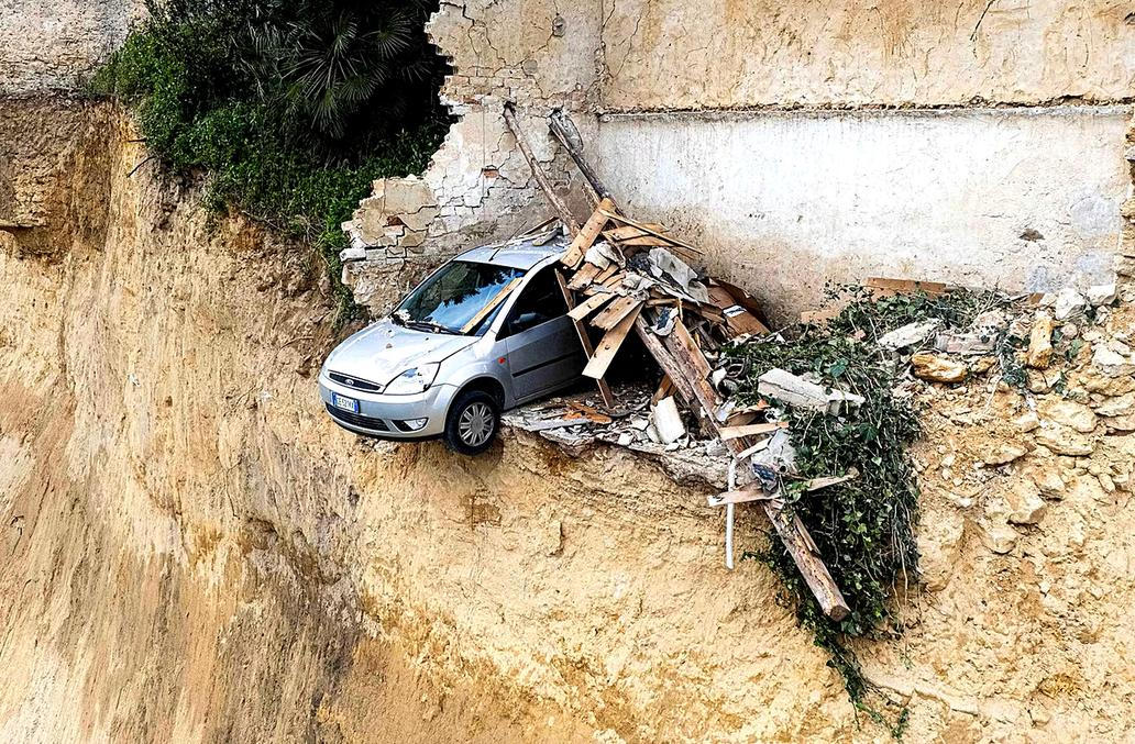 Sesuv v Niscemi udeřil s devastující silou