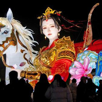 Škoda tyhle fotky minout: Nakašírovaný Putin, nehtíky fanynky č. 1 nebo vesmírná krása