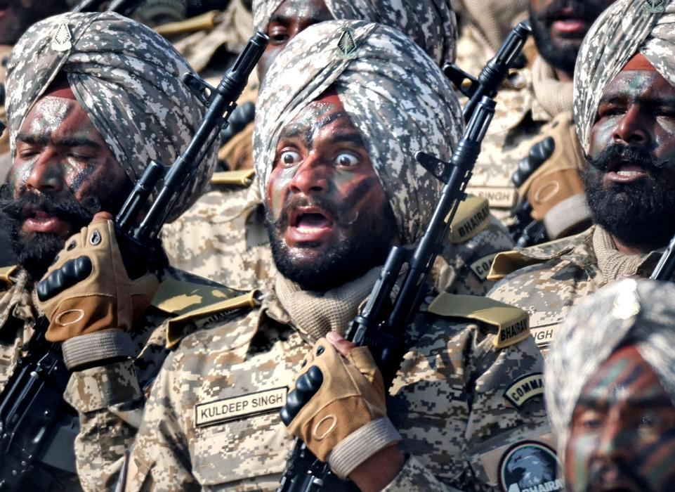 Škoda tyhle fotky minout: Nakašírovaný Putin, nehtíky fanynky č. 1 nebo vesmírná krása