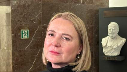 Poslankyně ODS Jana Černochová na konci ledna 2026, kdy mluvila o prodeji letounů L-159 Ukrajině.