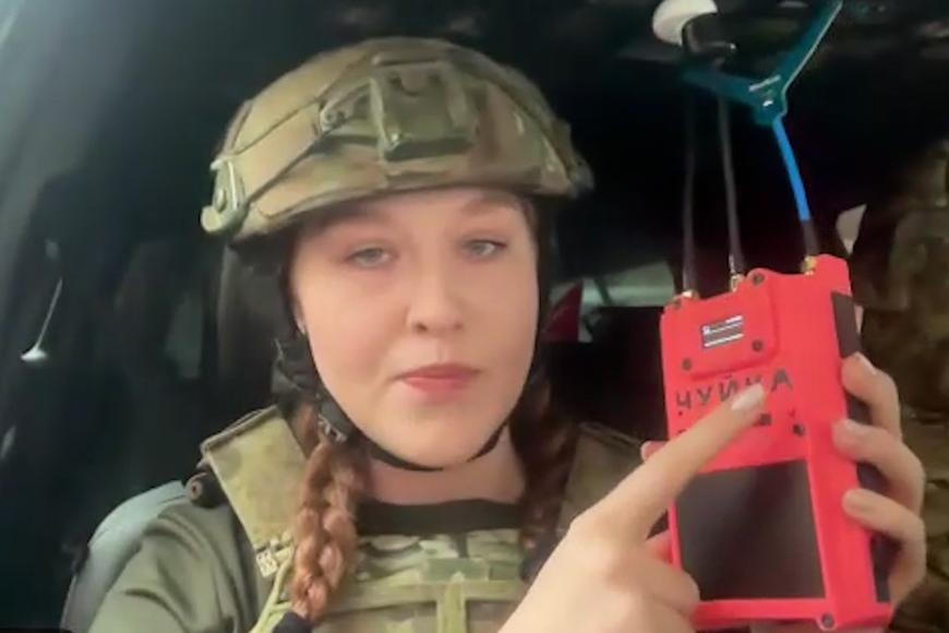 Smrtícímu dronu unikli jen o vlásek. Dobrovolnice popisuje drsnou realitu Ukrajiny