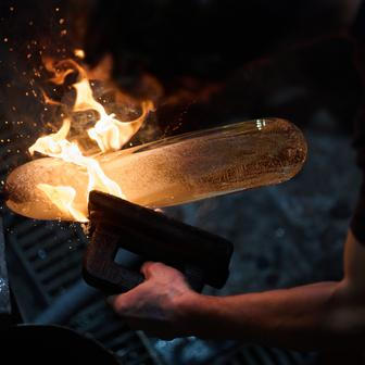 Milano Cortina 2026 - Výroba trofeje Lasvit