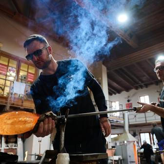 Milano Cortina 2026 - Výroba trofeje Lasvit