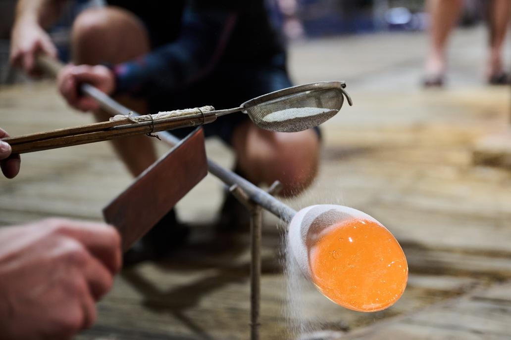 Milano Cortina 2026 - Výroba trofeje Lasvit