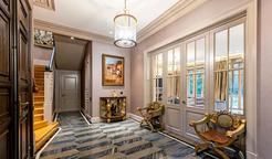 Steven Seagal prodává své luxusní sídlo v Rusku