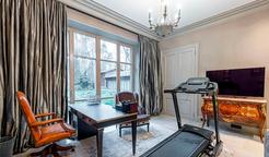 Steven Seagal prodává své luxusní sídlo v Rusku