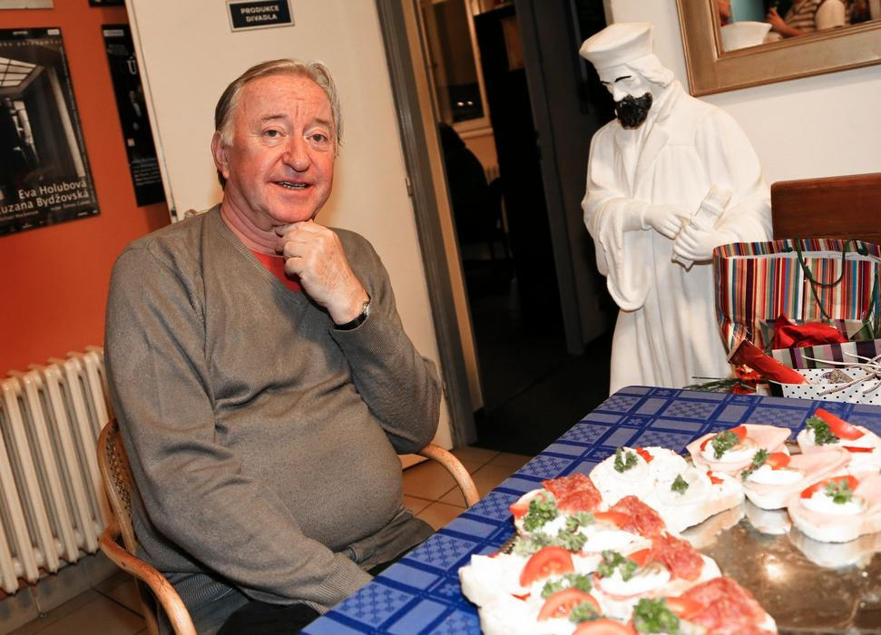 jiří lábus, žena