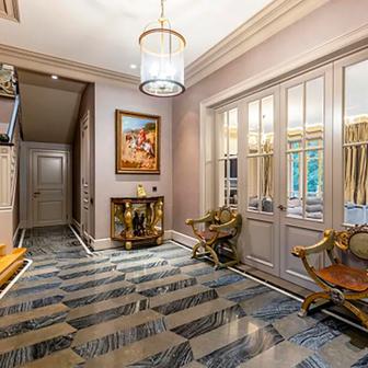 Steven Seagal prodává své luxusní sídlo v Rusku