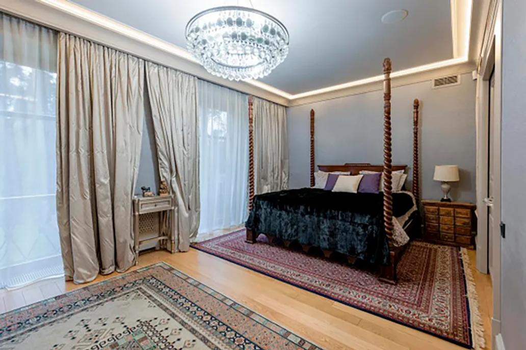 Steven Seagal prodává své luxusní sídlo v Rusku