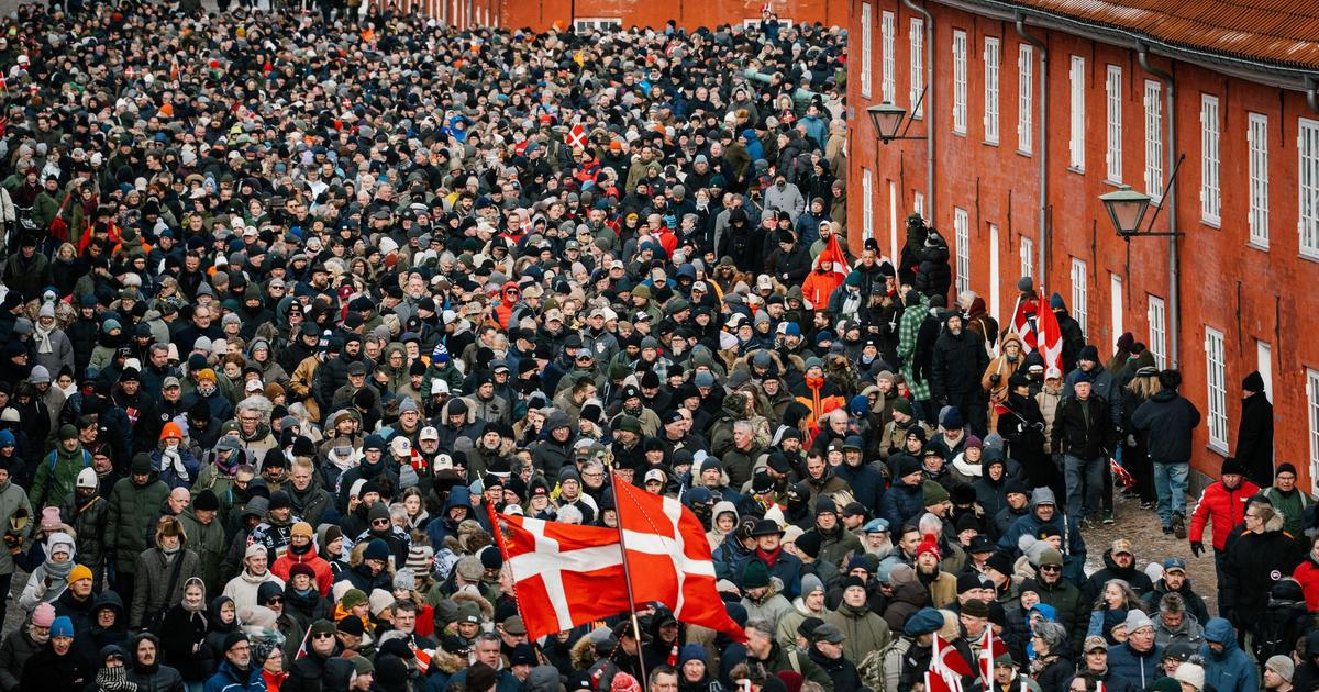 V Dánsku protestovaly tisíce lidí proti Trumpovým urážkám vojáků NATO