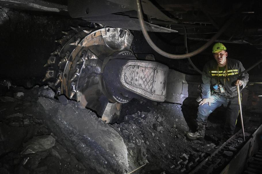 Poslední vozík s uhlím vyjede na povrch ve středu.