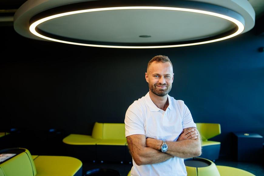 „Při první pomoci si Bee Gees nezpívejte,“ radí záchranář Marek Dvořák