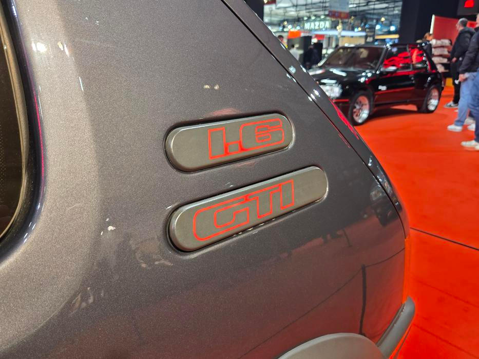 Šestnáctistovka pod kapotou v roce 1986 posílila na 84 kW...