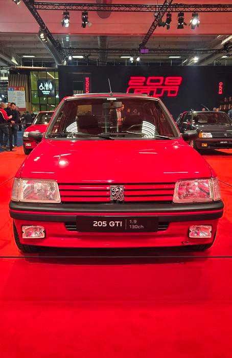 Produkce 205 GTI skončila v roce 1993, žádný nástupce už na popularitu hatchbacku navázat nedokázal. Ani technicky spřízněná 309 GTI.