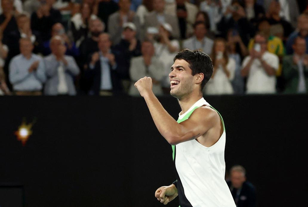 Carlos Alcaraz slaví triumf v Australian Open 2026