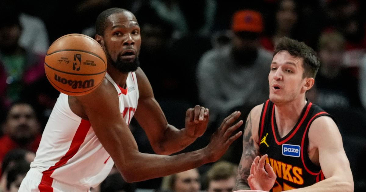 Krejčího čeká v NBA velký přestup, píše ESPN. Z Atlanty poputuje do Portlandu