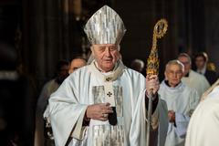 Dosluhující pražský arcibiskup Jan Graubner v katedrále sv. Víta, Praha, 22. ledna 2022.