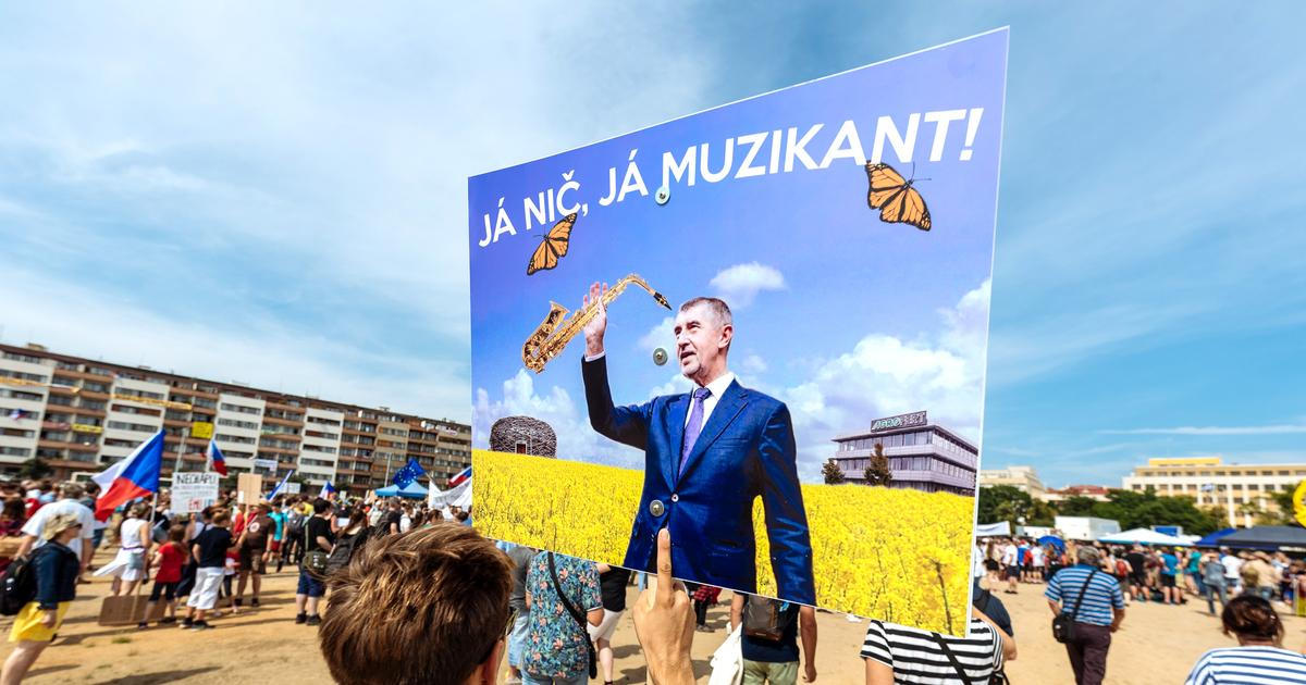 Kdo nedemonstruje, není Čech. Kde Milion chvilek slavil úspěchy, jiní zažili debakl