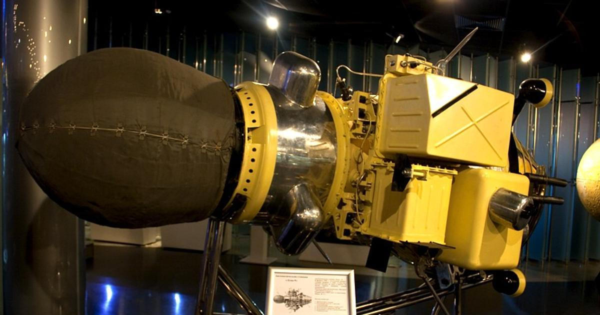 První měkké přistání na Měsíci. Sověti vyhráli závod, ale show jim ukradli Britové