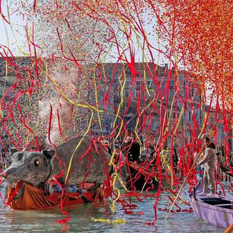 Benátky slaví s „Panteganou“: karneval, olympijský duch a moře turistů