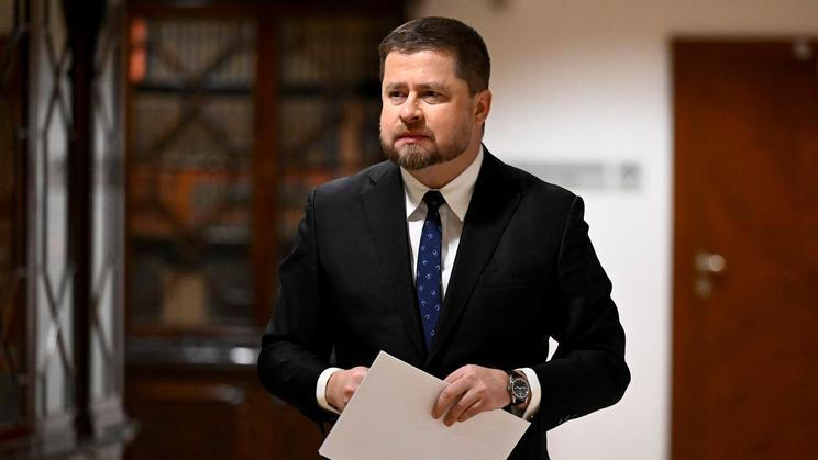 Guvernér ČNB Aleš Michl tvrdí, že okamžité platby mají obrovský potenciál. Chce proto tlačit na banky, aby jejich fungování bylo bezproblémové a dál se rozšiřovalo.