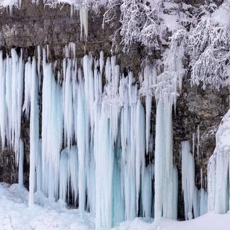 Zamrznou někdy Niagarské vodopády? Mrazivá scéna láká návštěvníky