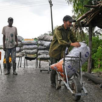 Trump tlačí Kubu do kouta: ostrov bez ropy a bez Ruska