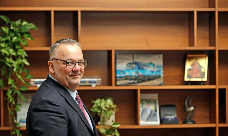 Ministr dopravy Ivan Bednárik (za SPD)