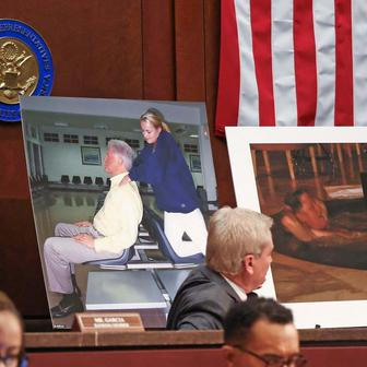 Epsteinovy VIP fotky: archiv, který neměl nikdy vyjít na světlo