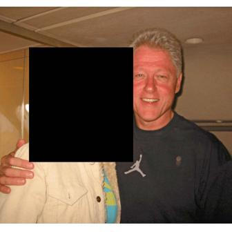 Epsteinovy VIP fotky: archiv, který neměl nikdy vyjít na světlo