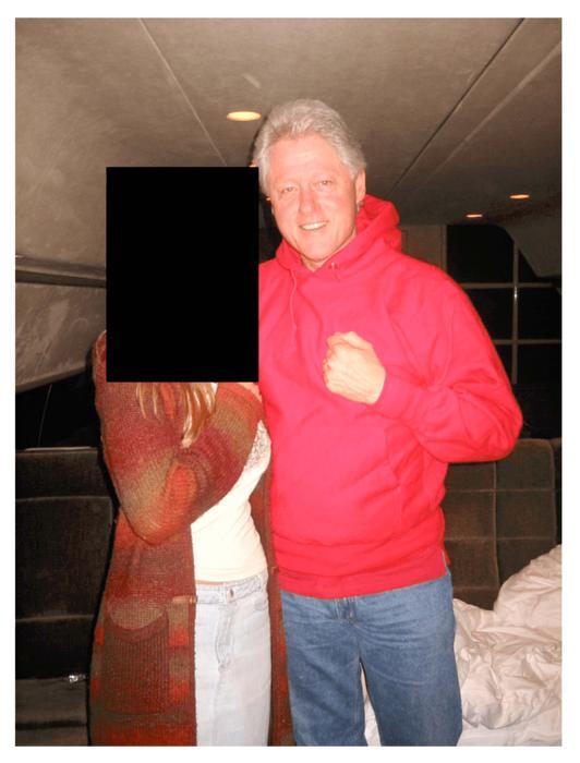 Epsteinovy VIP fotky: archiv, který neměl nikdy vyjít na světlo