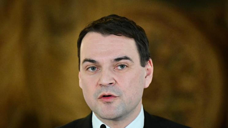 Ministr zahraničních věcí Petr Macinka (Motoristé) na tiskové na archivním snímku