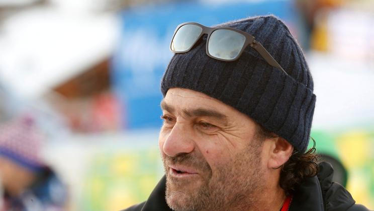 FILE PHOTO: Skiing - Ladies' Alpine Giant Slalom