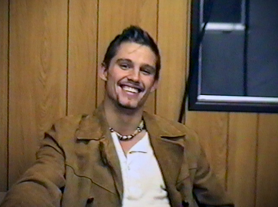 Třídílný dokumentární film Take That režíroval David Soutar. Prostřednictvím dosud nezveřejněných archivních záznamů mapuje vzestup, pád i nevídaný návrat jedné z nejslavnějších chlapeckých kapel z Velké Británie. 