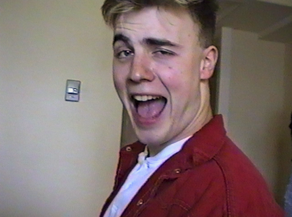 Třídílný dokumentární film Take That režíroval David Soutar. Prostřednictvím dosud nezveřejněných archivních záznamů mapuje vzestup, pád i nevídaný návrat jedné z nejslavnějších chlapeckých kapel z Velké Británie. 