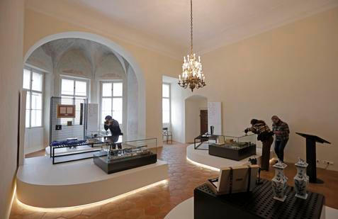 Pražský hrad, Rožmberský palác, Výstava prezidentských darů