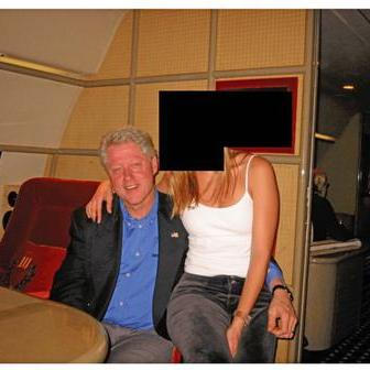 Epsteinovy VIP fotky: archiv, který neměl nikdy vyjít na světlo