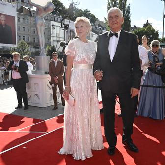 MFFKV: Miroslav Donutil s manželkou Zuzanou