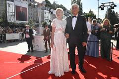 MFFKV: Miroslav Donutil s manželkou Zuzanou