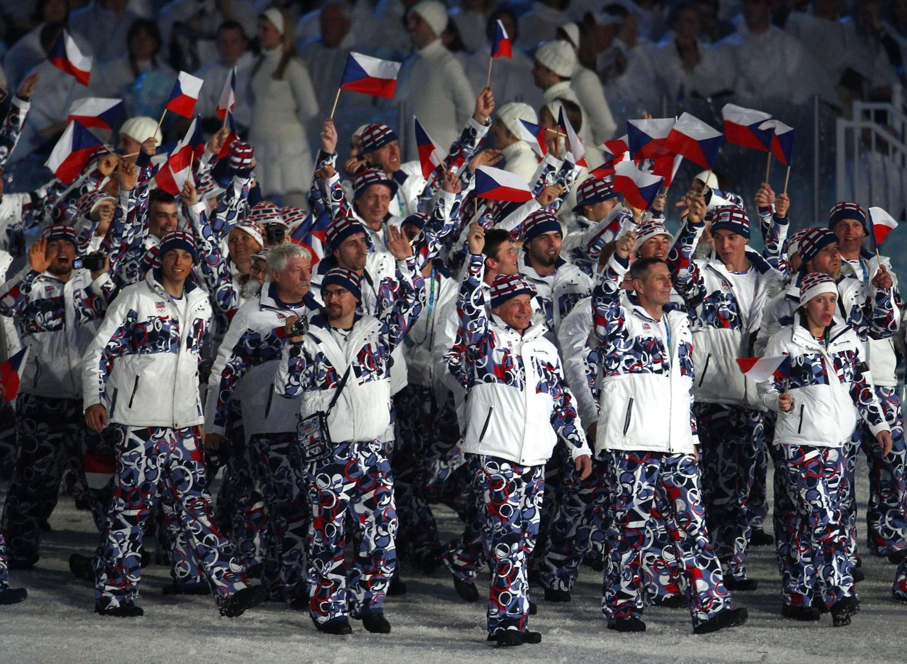 hol-nky-vytahan-svetr-i-epice-ra-kovka-esk-olympijsk-m-da